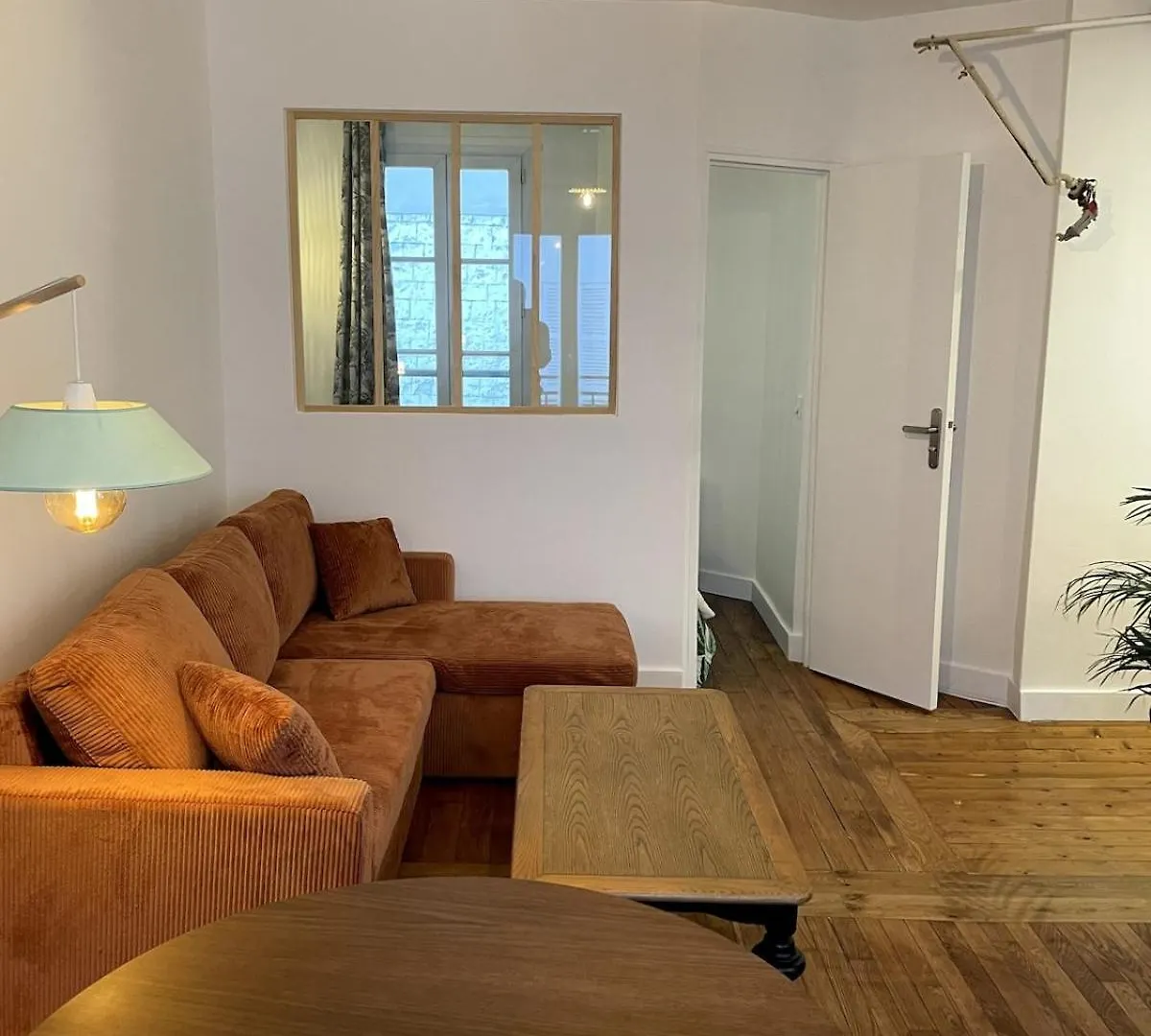 Bright Flat Near Montmartre Apartment Paris