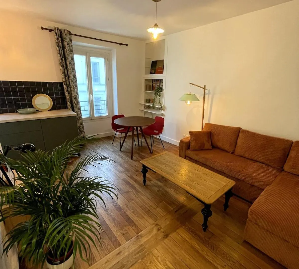 Bright Flat Near Montmartre Apartment Paris