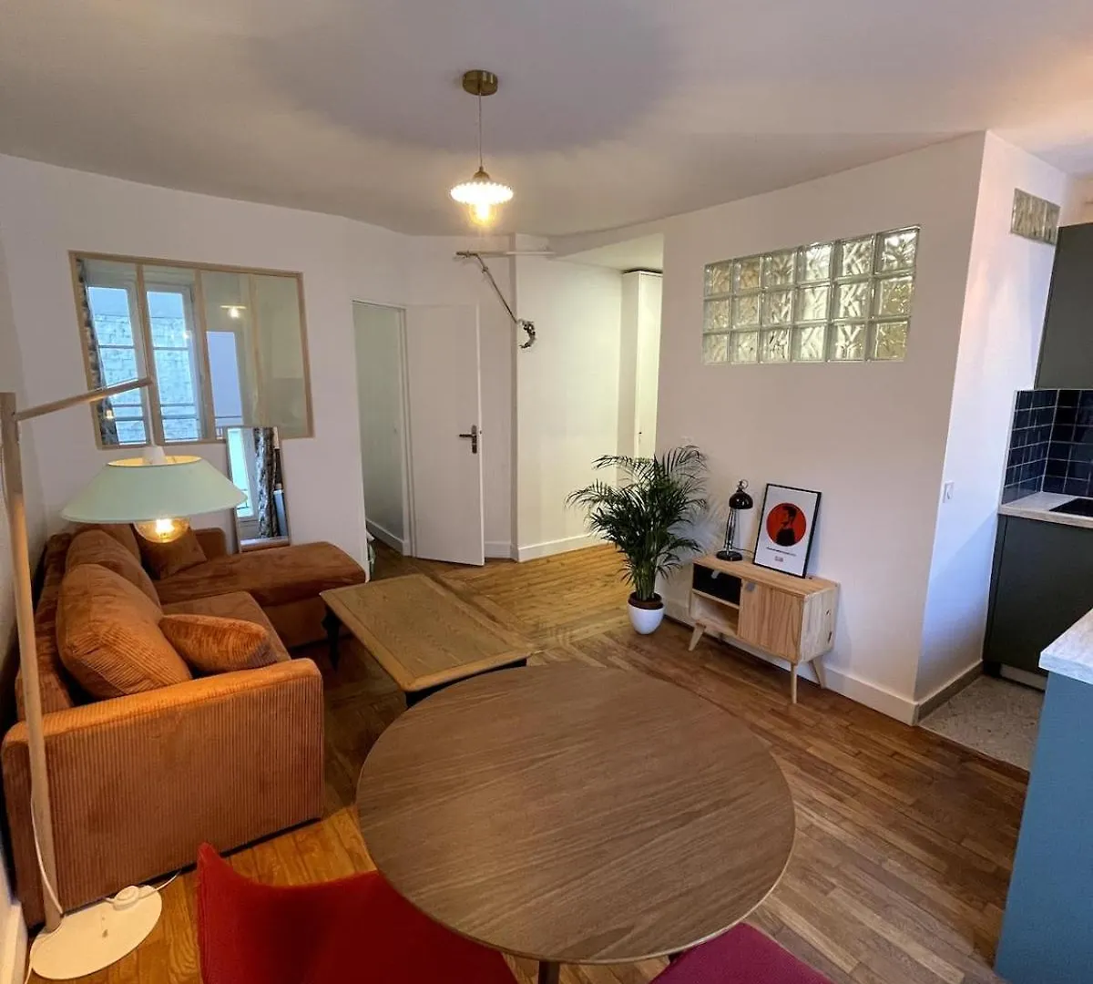 Bright Flat Near Montmartre Apartment Paris 0*,  France